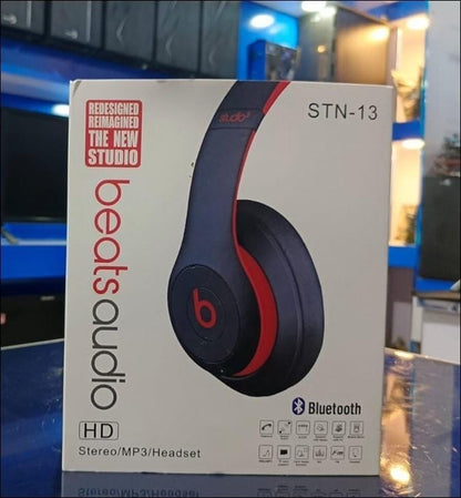 Sleeck Black Bluetooth Headphone